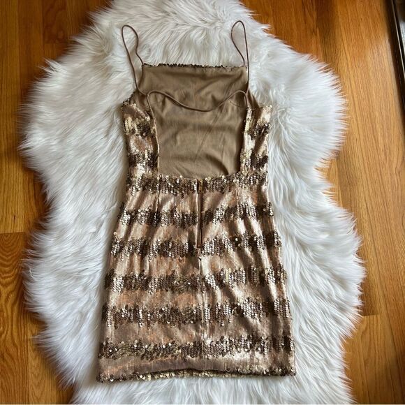 Black Swan Gold Sequined Cocktail Dress M - Picture 3 of 8